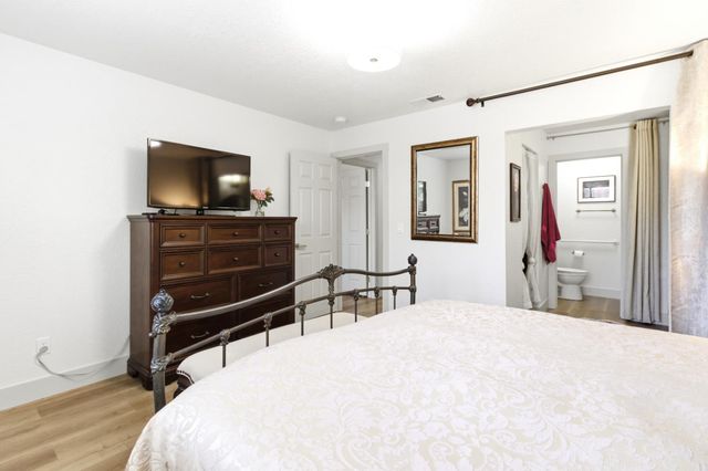 6703 Admiral Ave, Fair Oaks, CA 95628