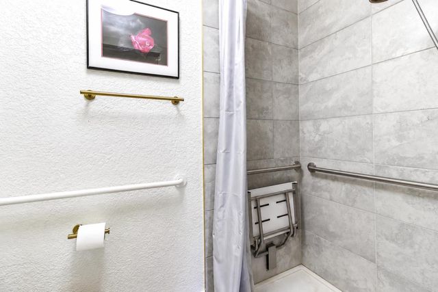 6703 Admiral Ave, Fair Oaks, CA 95628