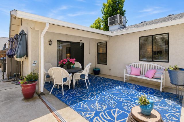 6703 Admiral Ave, Fair Oaks, CA 95628