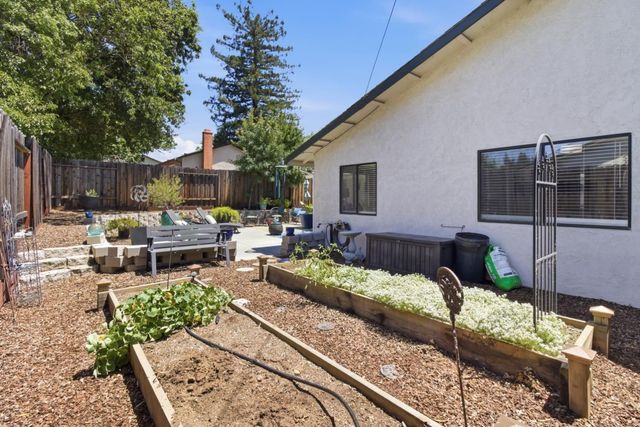 6703 Admiral Ave, Fair Oaks, CA 95628