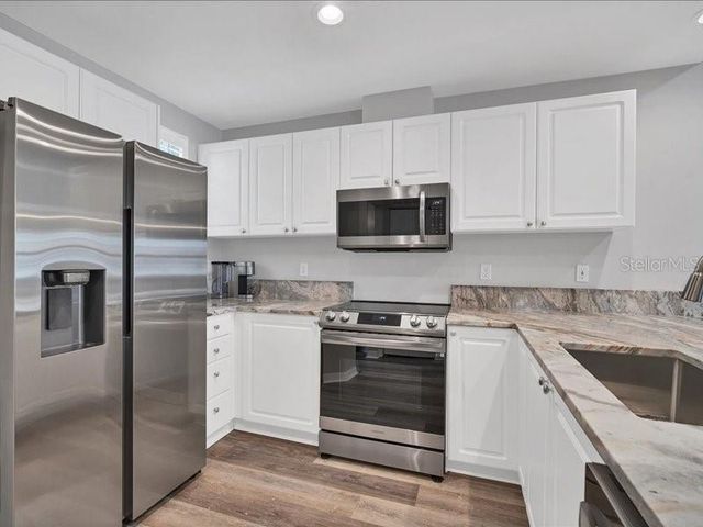 3701 54TH DRIVE W 102, Bradenton, FL 34210