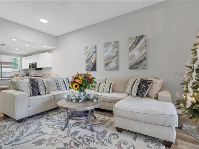 3701 54TH DRIVE W 102, Bradenton, FL 34210