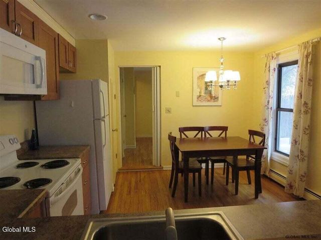 23 George Street Street B, Saratoga Springs, NY 12866