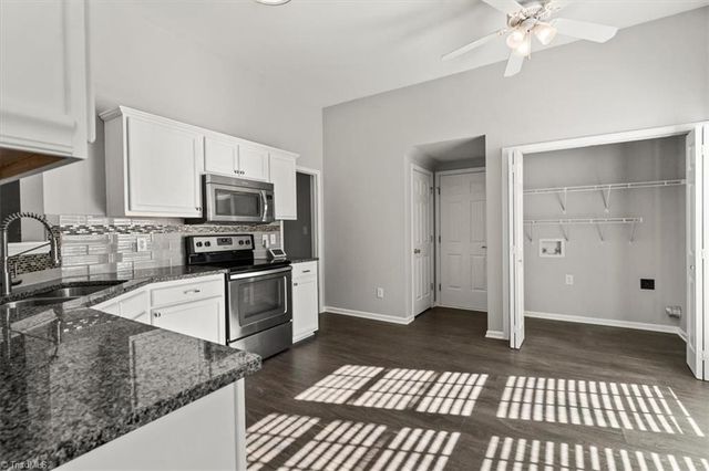 2203 Oakhurst Court, Kannapolis, NC 28081