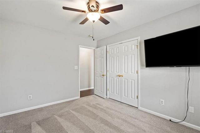 2203 Oakhurst Court, Kannapolis, NC 28081