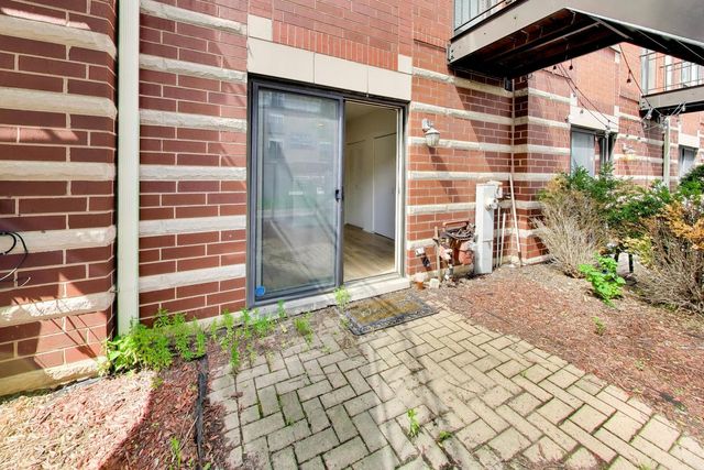 1806 W ARGYLE Street G, Chicago, IL 60640