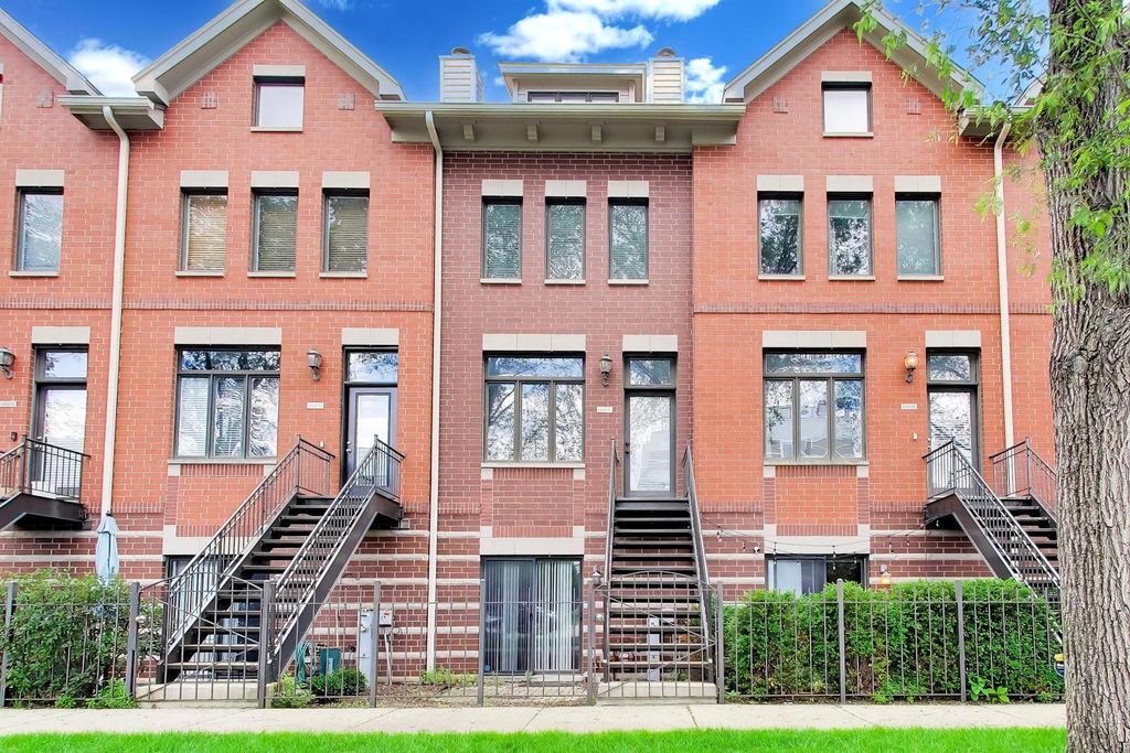 1806 W ARGYLE Street G, Chicago, IL 60640