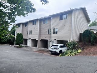 2190 MAPLEWOOD Dr, Salem, OR 97306
