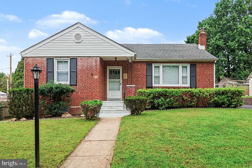 368 FLAMINGO ST, PHILADELPHIA, PA 19128 — photo 2
