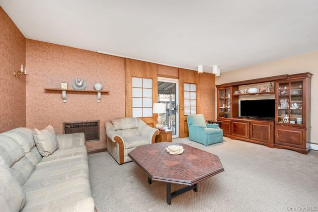 69-31 61st Road, Middle Village, NY 11379