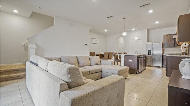 365 FELTRIM RESERVE BOULEVARD, Davenport, FL 33837
