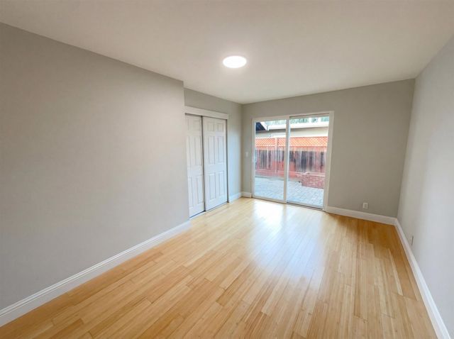 400 Santa Maria Dr, Fairfield, CA 94533