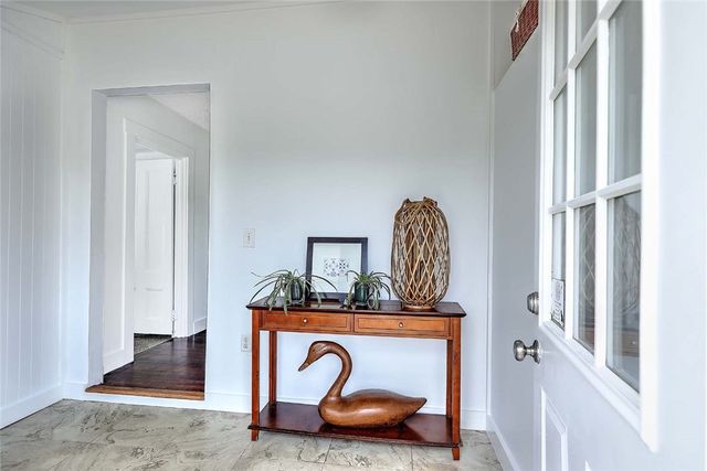 59 Booth Avenue, East Providence, RI 02915