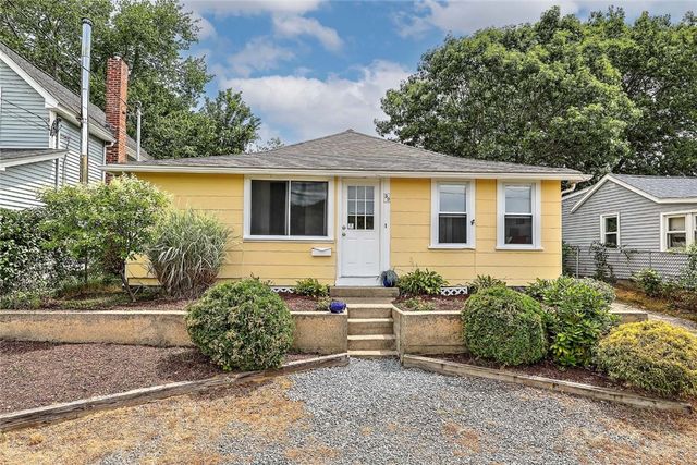 59 Booth Avenue, East Providence, RI 02915