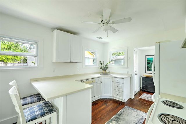 59 Booth Avenue, East Providence, RI 02915