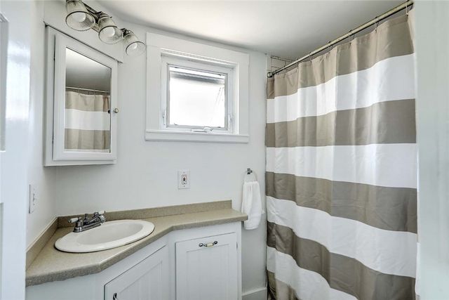 59 Booth Avenue, East Providence, RI 02915