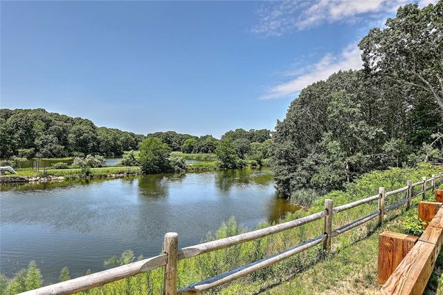59 Booth Avenue, East Providence, RI 02915