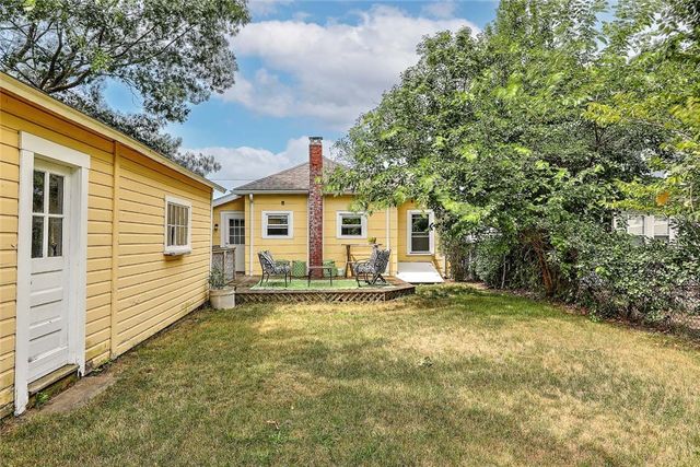 59 Booth Avenue, East Providence, RI 02915