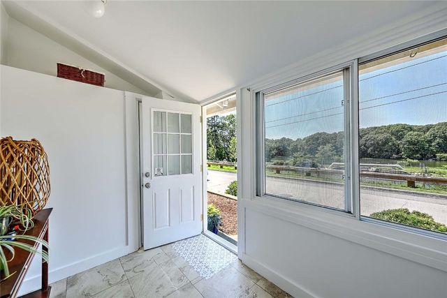 59 Booth Avenue, East Providence, RI 02915
