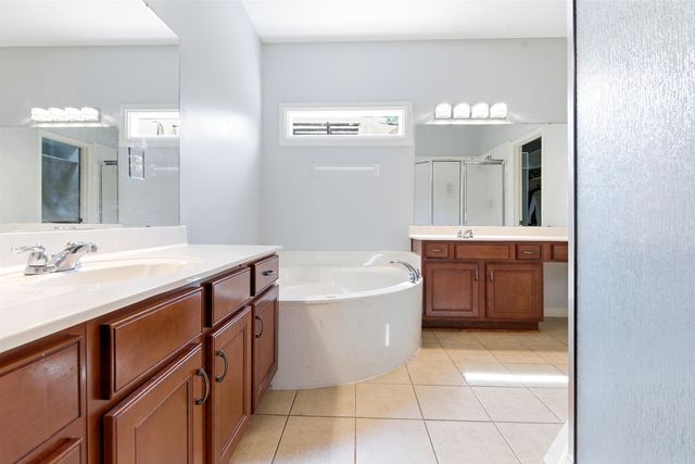 4669 SHIRA DR, Bartlett, TN 38002