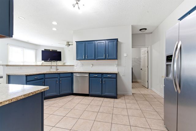 4669 SHIRA DR, Bartlett, TN 38002