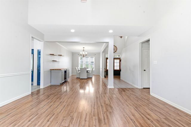 4669 SHIRA DR, Bartlett, TN 38002