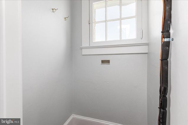 429 N ROYAL AVE, Front Royal, VA 22630