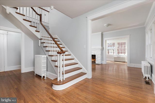 429 N ROYAL AVE, Front Royal, VA 22630