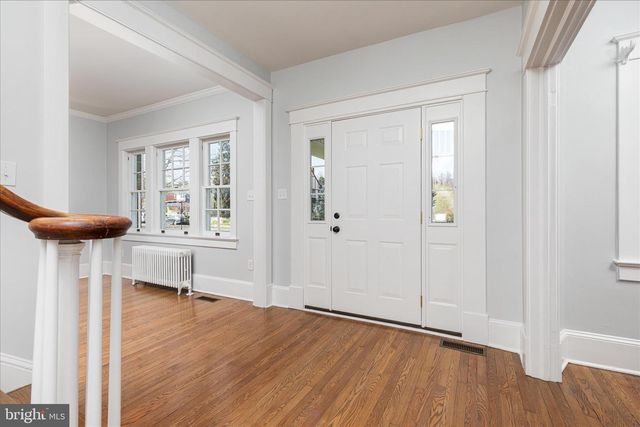 429 N ROYAL AVE, Front Royal, VA 22630