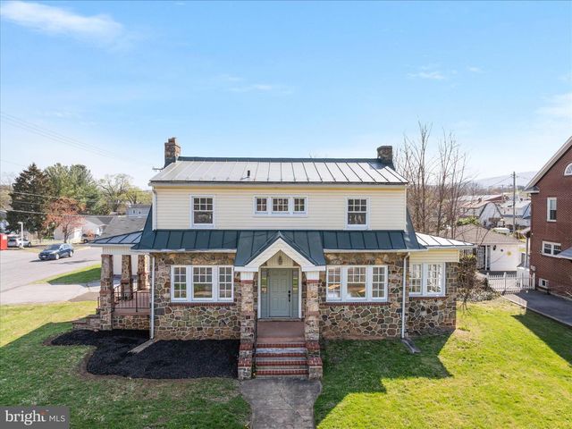 429 N ROYAL AVE, Front Royal, VA 22630