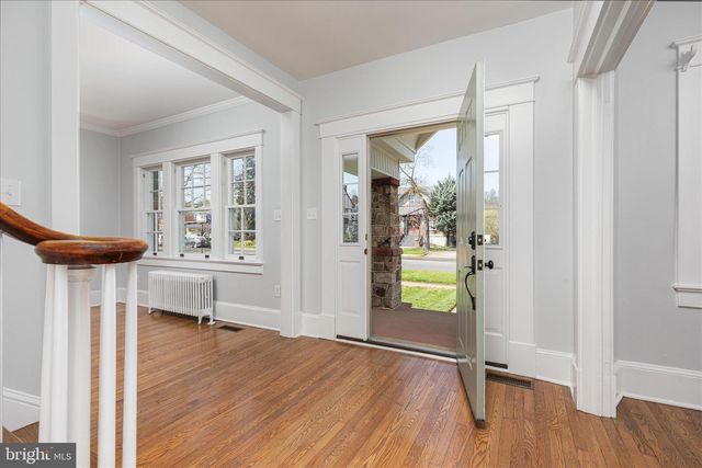429 N ROYAL AVE, Front Royal, VA 22630