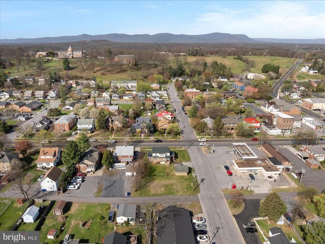 429 N ROYAL AVE, Front Royal, VA 22630