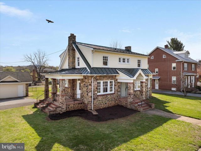 429 N ROYAL AVE, Front Royal, VA 22630