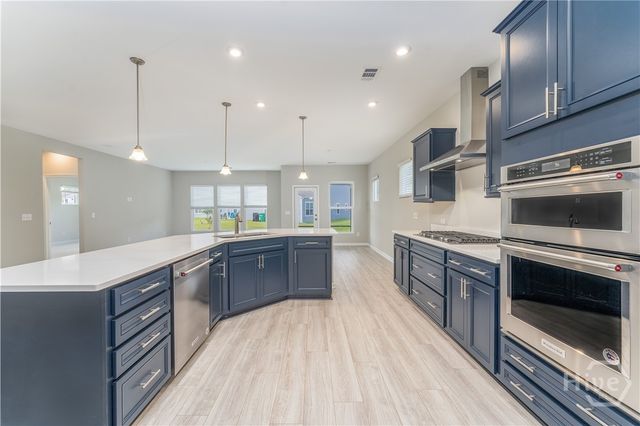 232 Dendron Drive, Richmond Hill, GA 31324
