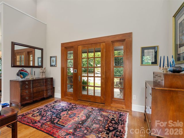 515 Flying Hawk Trail, Waynesville, NC 28786