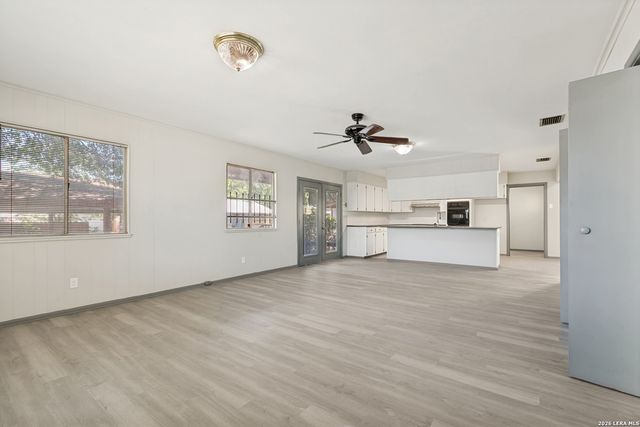 630 CARLISLE AVE, San Antonio, TX 78225
