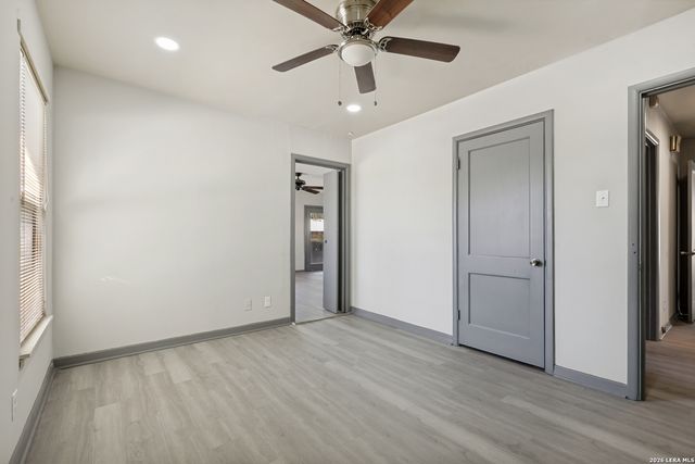 630 CARLISLE AVE, San Antonio, TX 78225