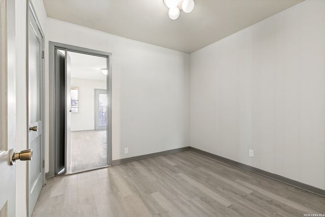 630 CARLISLE AVE, San Antonio, TX 78225