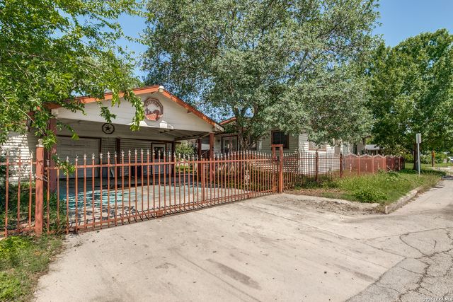 630 CARLISLE AVE, San Antonio, TX 78225