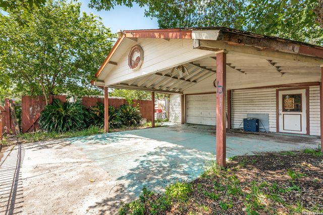 630 CARLISLE AVE, San Antonio, TX 78225