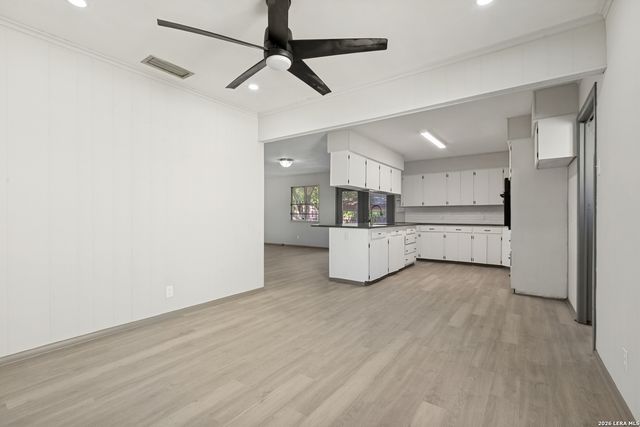 630 CARLISLE AVE, San Antonio, TX 78225