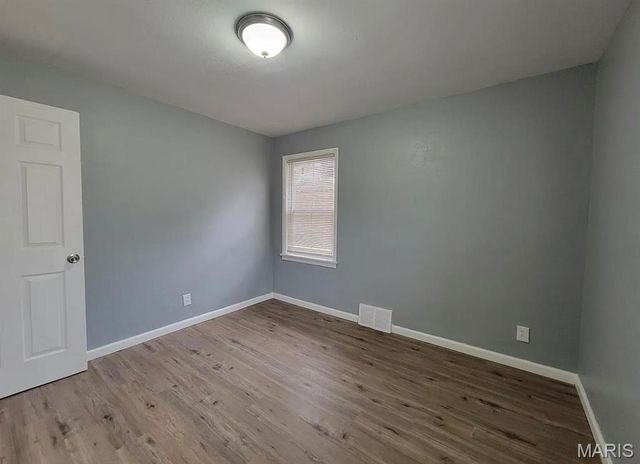 5636 Sapphire Avenue, St Louis, MO 63136