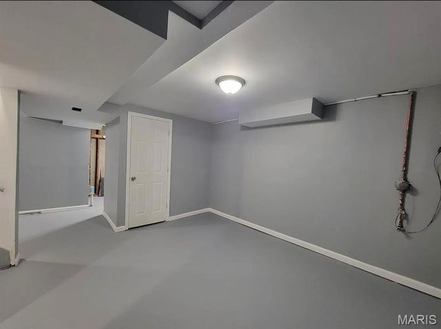 5636 Sapphire Avenue, St Louis, MO 63136