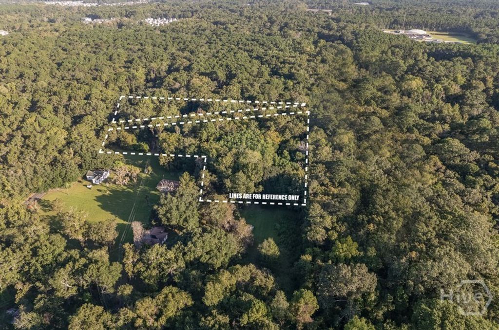 Image 1 of property listing at 114 Grober Hill Road, Beaufort, SC 29906