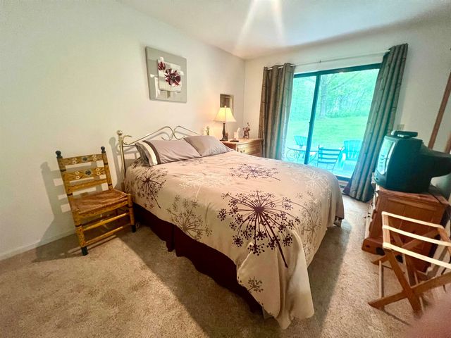 8B Deer Creek, Dover, VT 05356