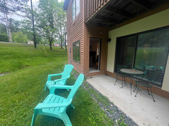 8B Deer Creek, Dover, VT 05356