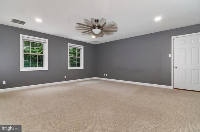 7075 WOOD GLEN DR, Hughesville, MD 20637