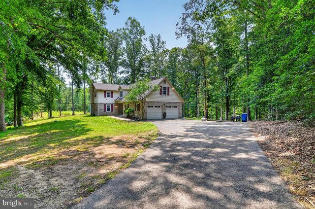7075 WOOD GLEN DR, Hughesville, MD 20637