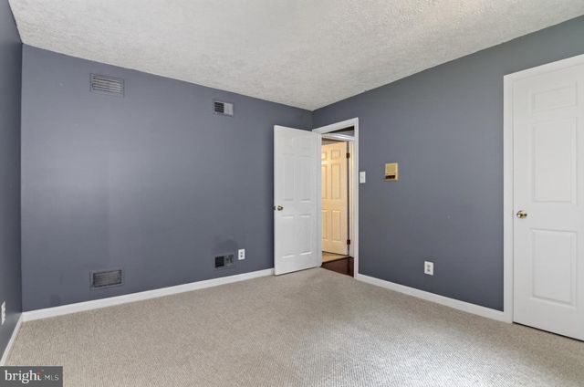 7075 WOOD GLEN DR, Hughesville, MD 20637