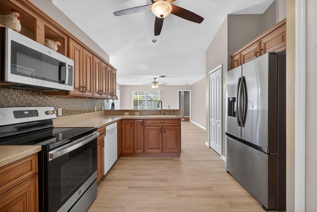 5475 NW Scepter Drive, Port St. Lucie, Port St Lucie, FL 34983